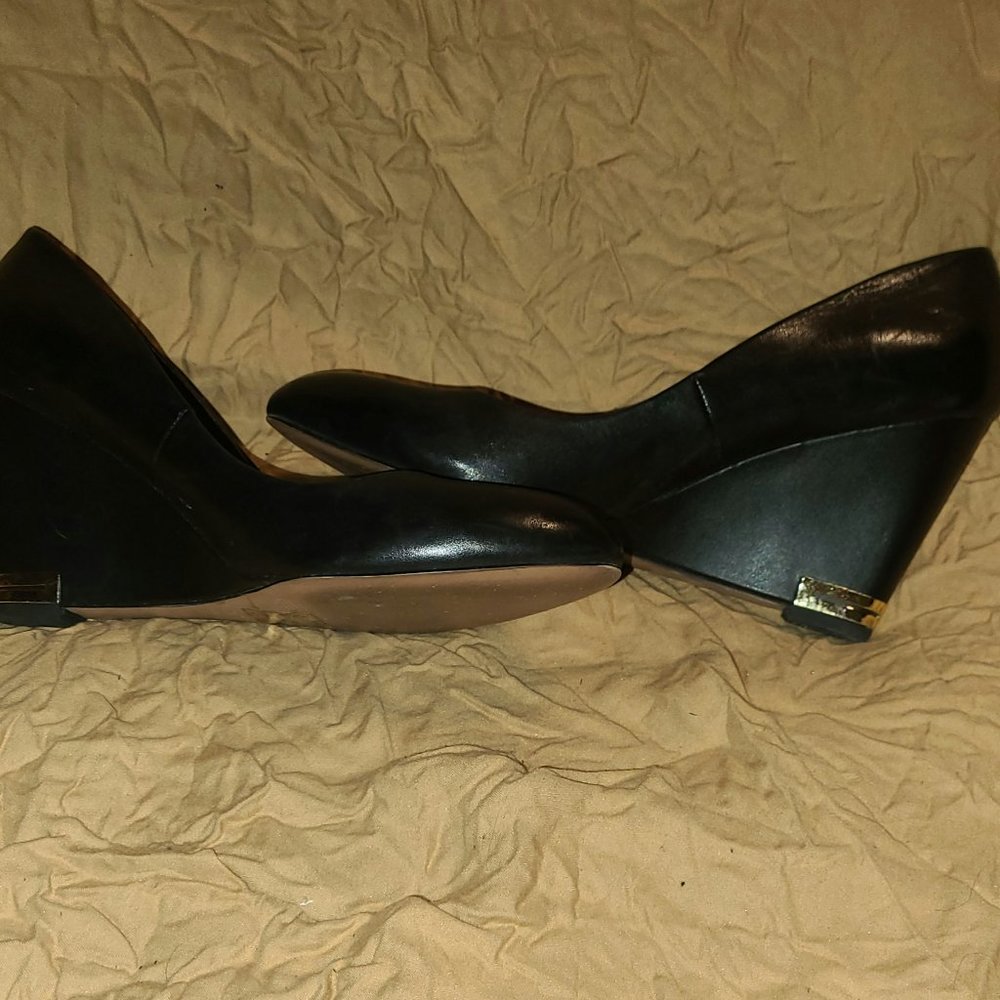 Heels - Picture 5 of 8